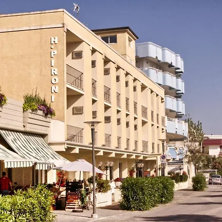 Hotel Pironi-2