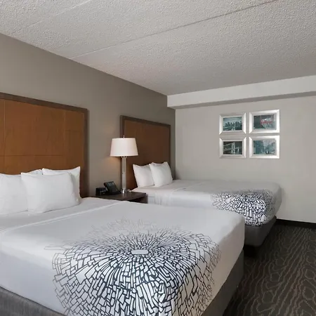 La Quinta By Wyndham Secaucus Meadowlands-3