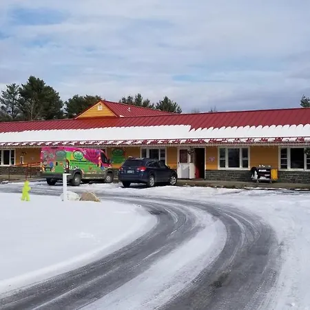 Middlebury Sweets Motel-2
