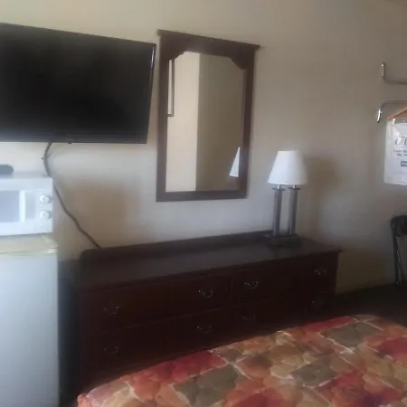 El Rancho Motel-2