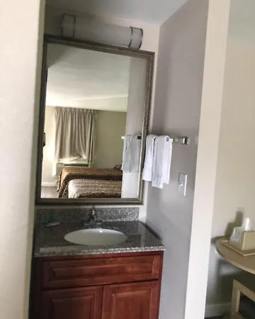 Flamingo Beach Inn-2