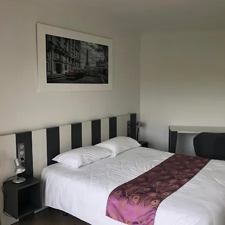 Logis Hotels - Hotel Restaurant l Enclos-2