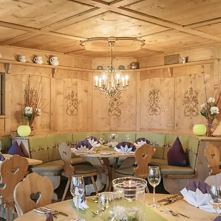 Hotel Berghof-3