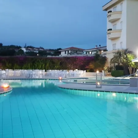 Sunshine Club Hotel Centro Benessere-3