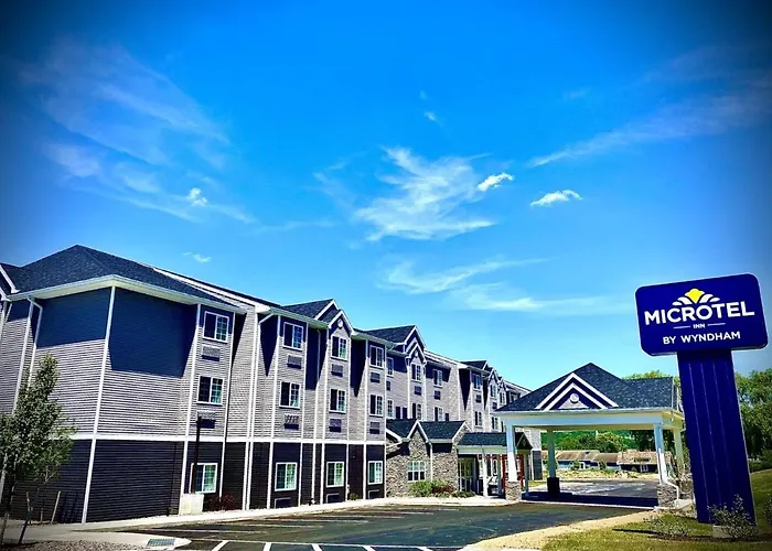 Microtel Inn & Suites By Wyndham Warsaw