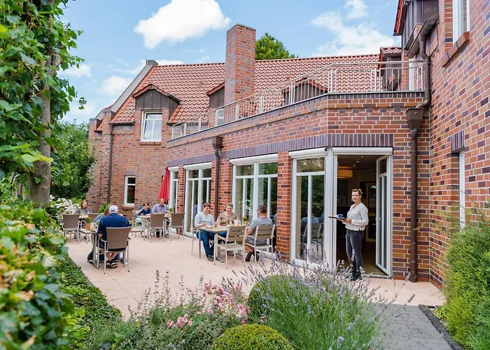 Hotel am Fischerhafen Ditzum