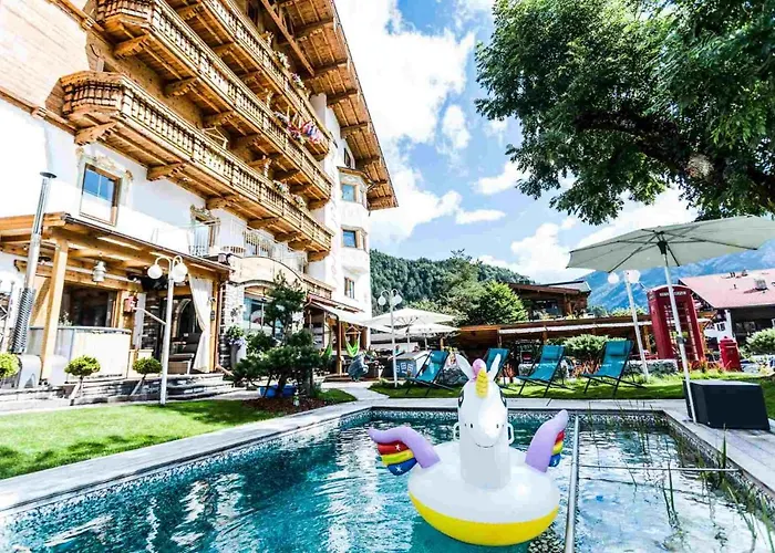 ALPENHOTEL TYROL - B&B - ADULTS ONLY - Alpines Lifestyle-Konzepthotel - dog friendly