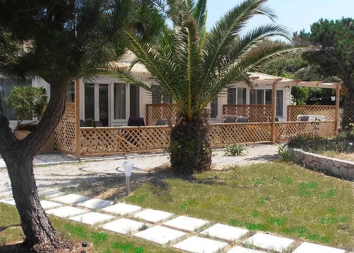 Elli Beach Apartments And Studios