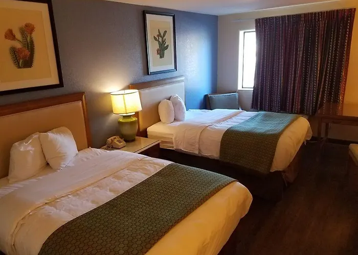 Days Inn By Wyndham Benson