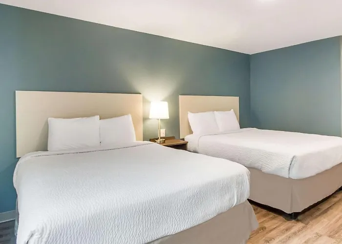 Woodspring Suites Lake Jackson