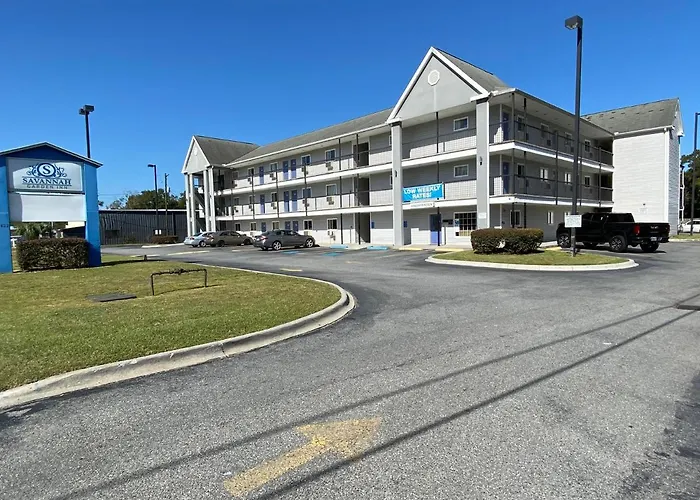 Savannah Garden Inn