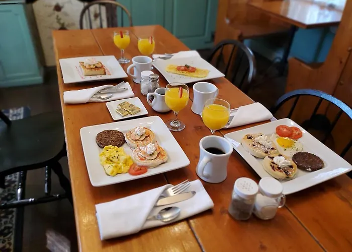 Cleveland House Inn
