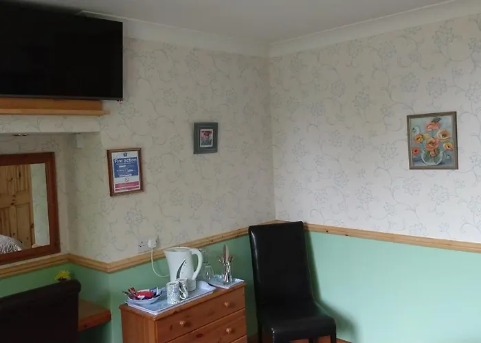 Hollingworth Lake Guest House Room Only Accommodation