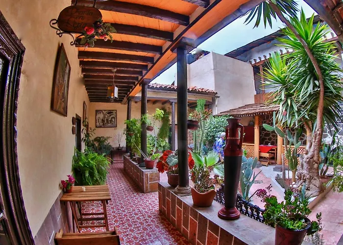 Hotel del Carmen