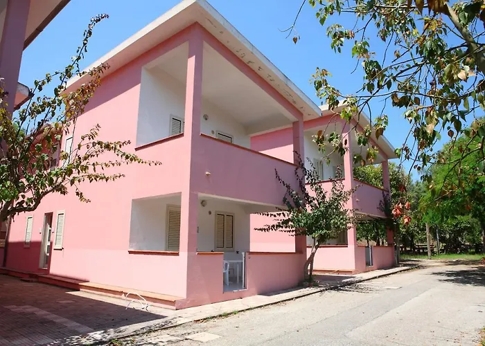 Camping Villaggio Calanovella