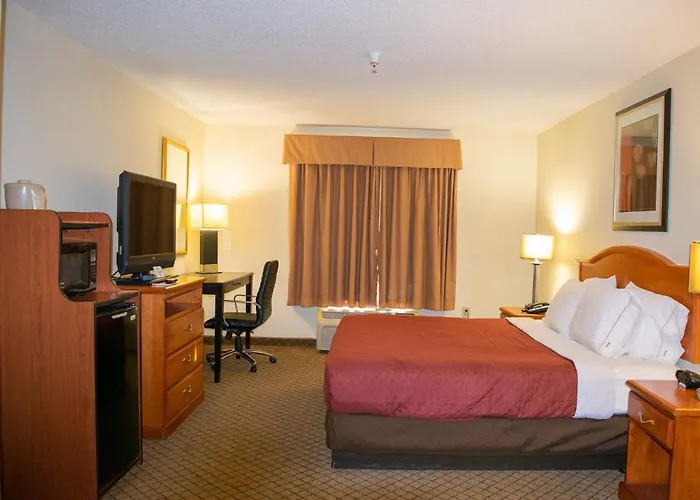 Home Inn & Suites Montgomery