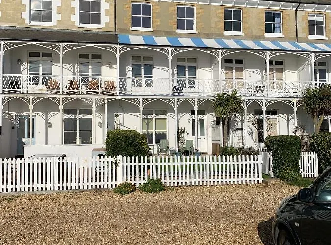 Ventnor Bay House