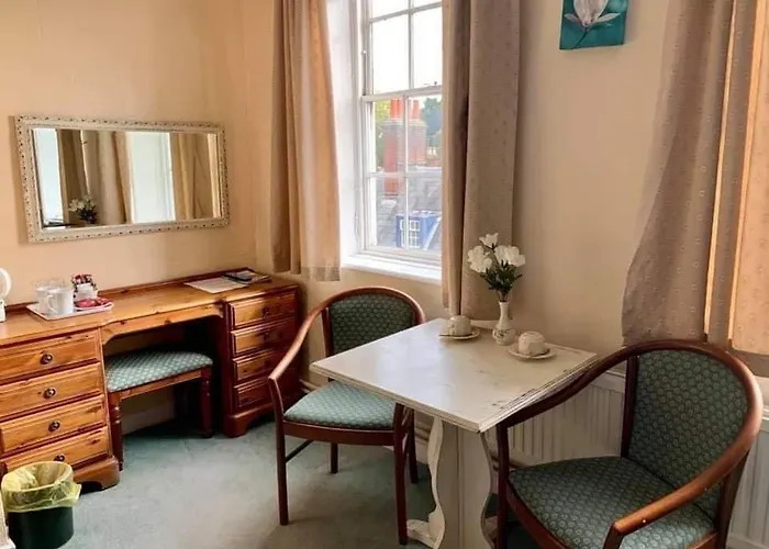 Swan Hotel Harleston