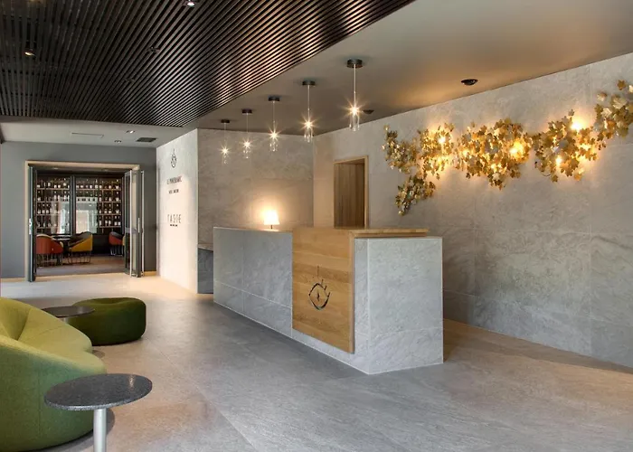 Le Panoramic Hotel Sancerre
