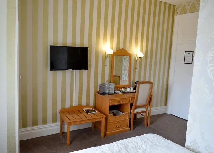 The Hotel Commodore Llandrindod Wells