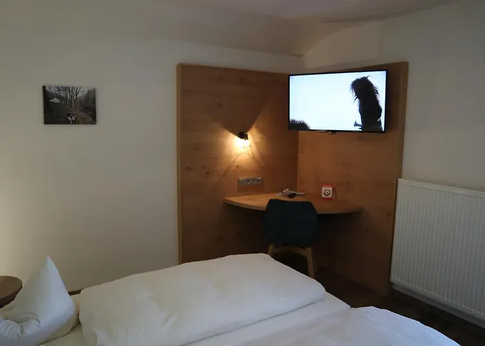 Gasthof Hotel zur Post Erlau 