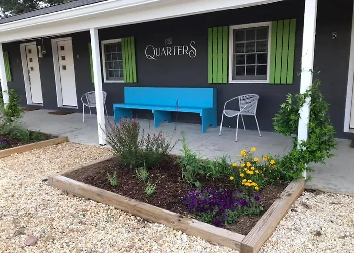The Quarters At Pier450
