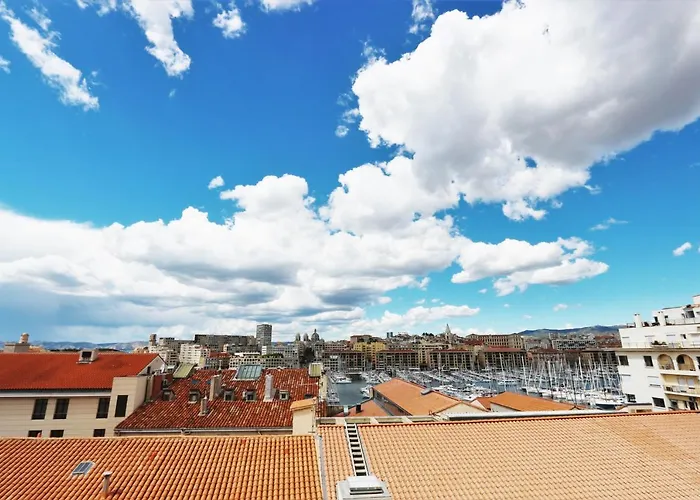 Suite privée du balcon du vieux port Marseille