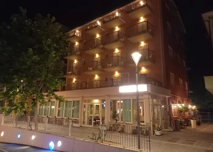 Hotel Serafini