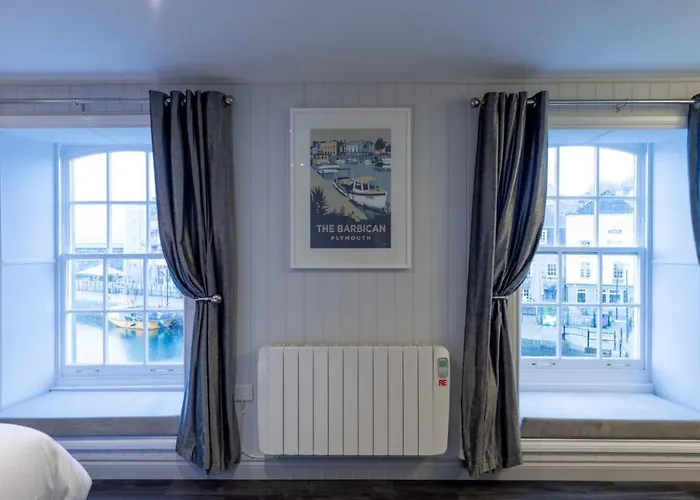 The Three Crowns B&B