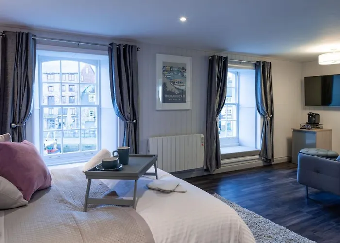 The Three Crowns B&B
