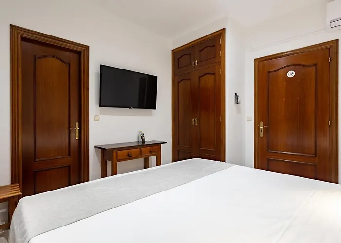 Hostal La Costa