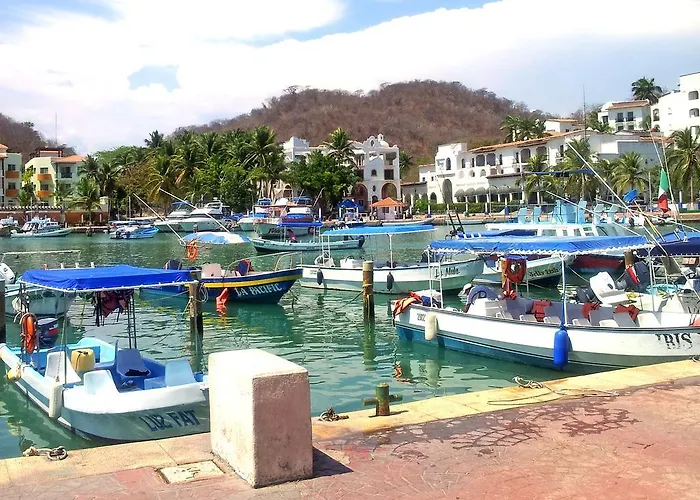 Canadian Resort Huatulco
