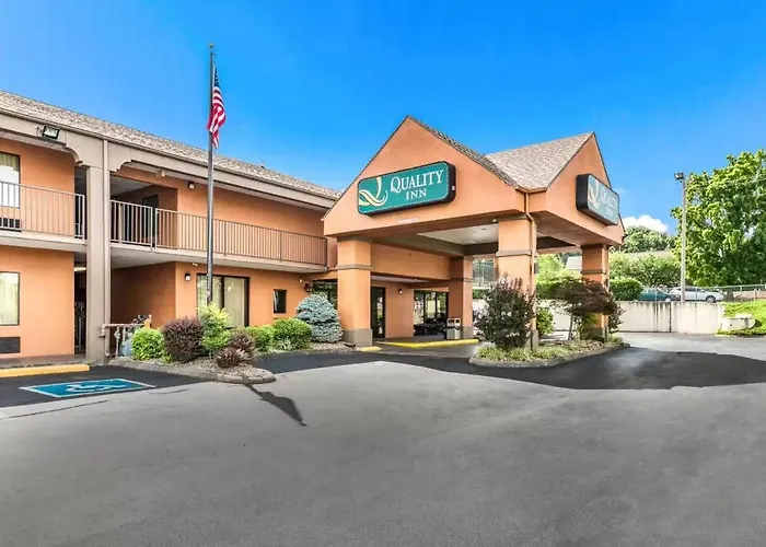 Quality Inn Johnson City Near Downtown