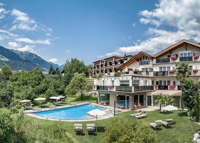 Baumgartner'S Blumenhotel Scena