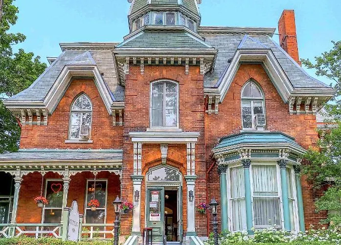 Hochelaga Inn Kingston