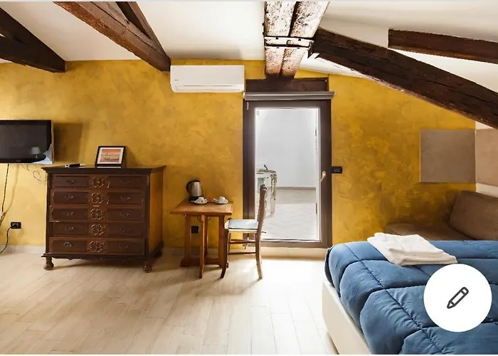Blu Suite