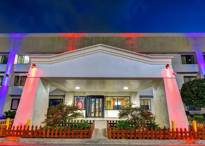 Motel 6-Norcross, Ga