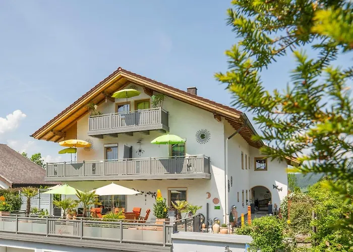Wander und Aktiv Hotel Rösslwirt Lam