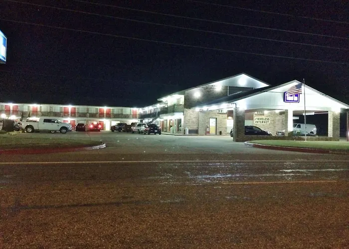 Travel Inn & Suites