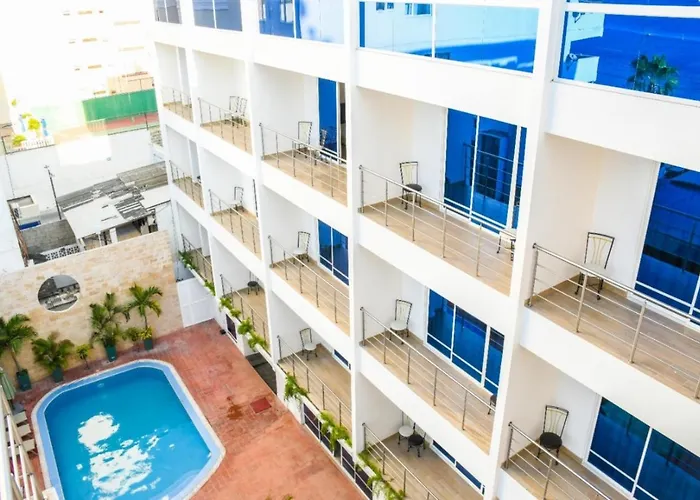 Hotel Kinova - Salinas