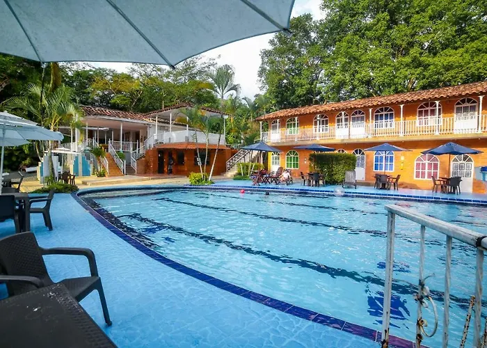 Hotel Porton de Occidente