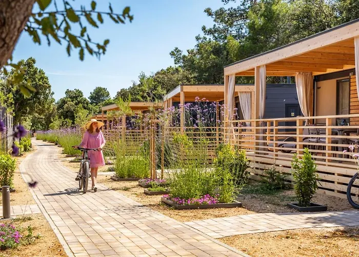 Mobile Homes Lopari Nerezine