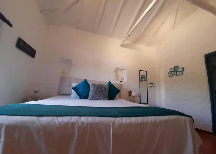 Hotel Santos De Piedra - MARANATHA BARICHARA