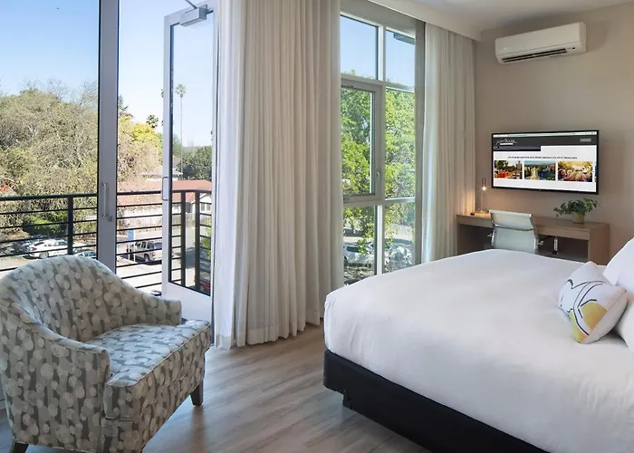Art House Hotel
