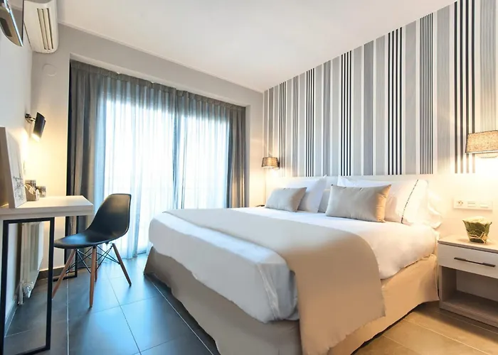 New Hotel Colon