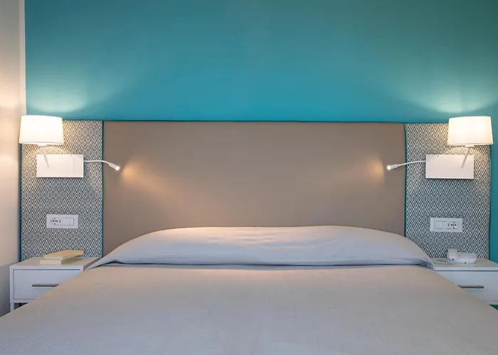 Lu' Hotel Maladroxia SantʼAntìoco