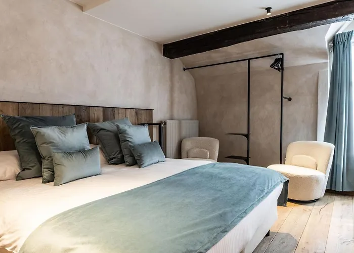 Hotel Lea - Maison Caerdinael