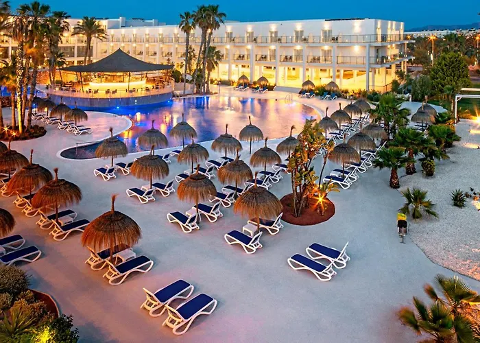 Hotel Cabogata Jardín