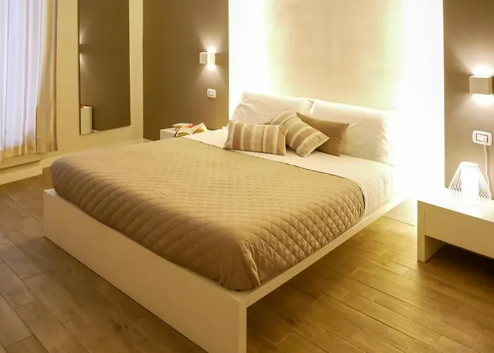 La Banchina Holiday Rooms Trani