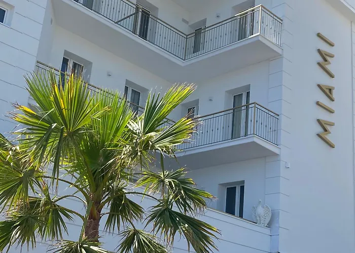 Miami Suite